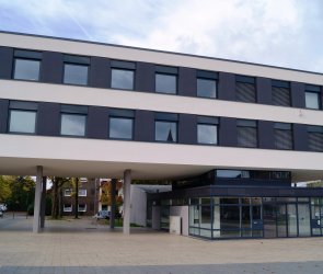 Neubeckum town hall exterior