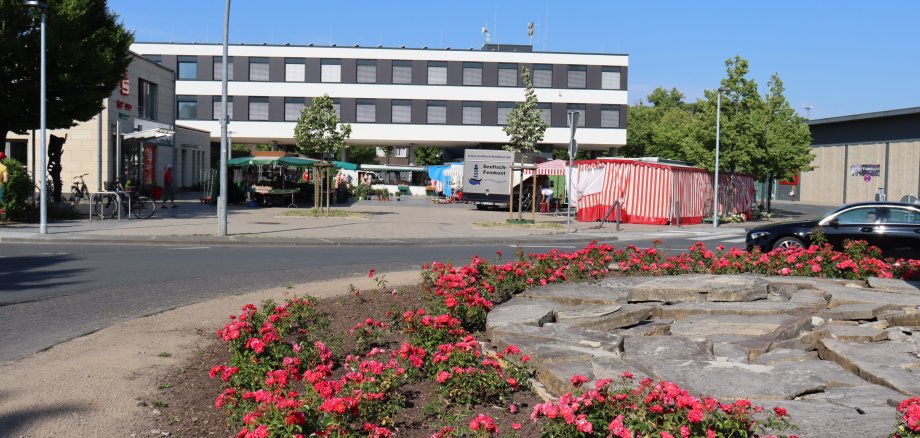 Roundabout with town hall in Neubeckum