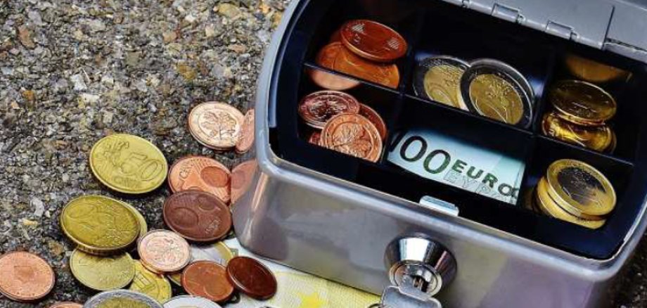Kist met geld