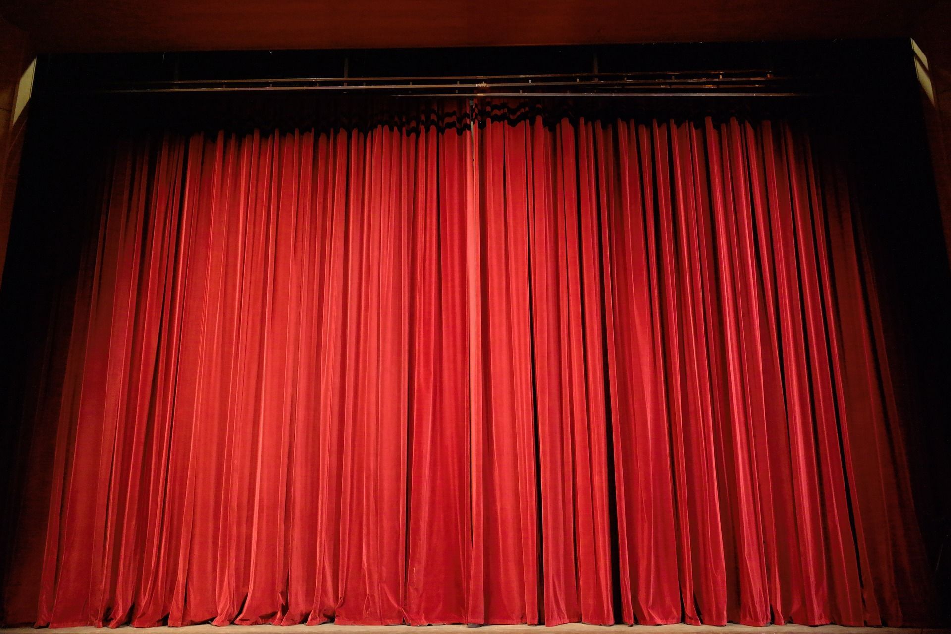 Roter Theatervorhang