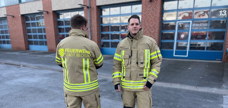 Schutzanzug Brandbekämpfung vorne und hinten