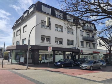 Haus vor dem Anstrich