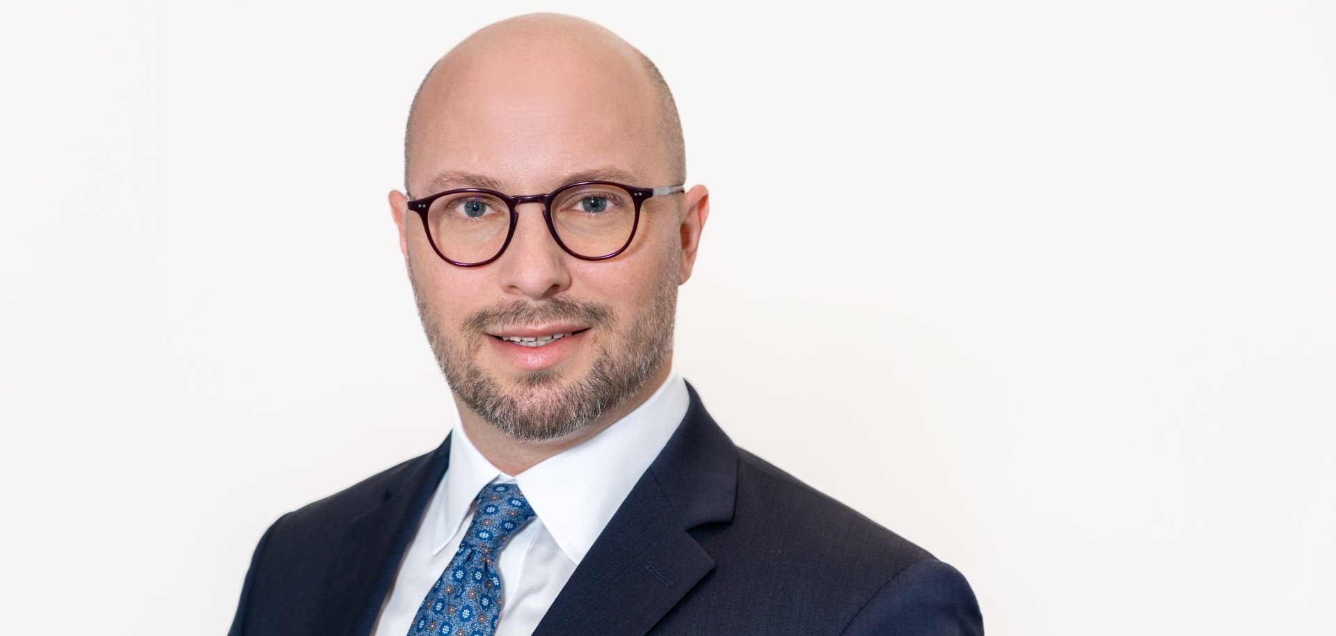Bürgermeister am Schreibtisch